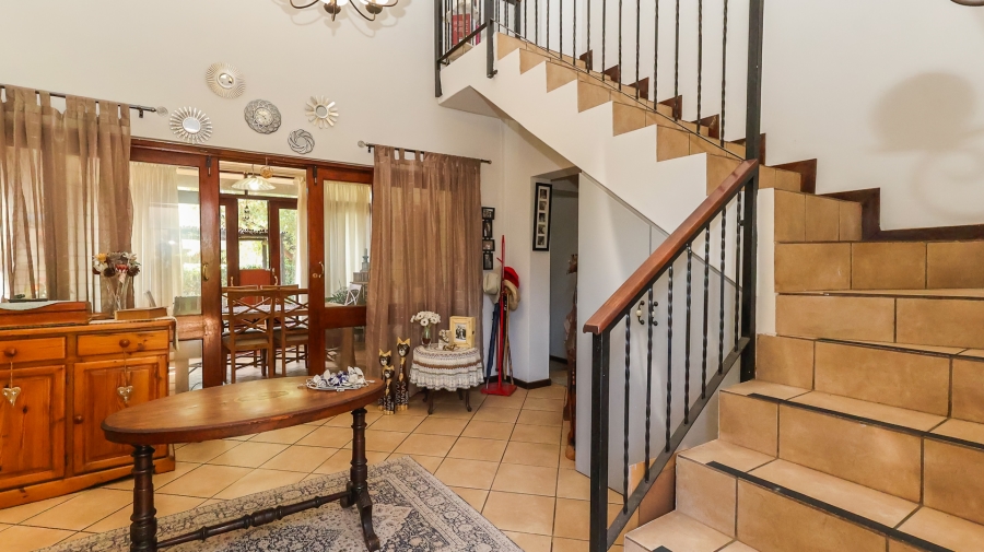 3 Bedroom Property for Sale in The Coves North West